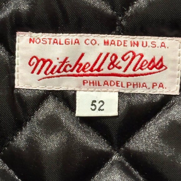 Mitchell & Ness FLIGHT CLUB WOOL AND LEATHER BOMBER JACKET. - Picture 3 of 16